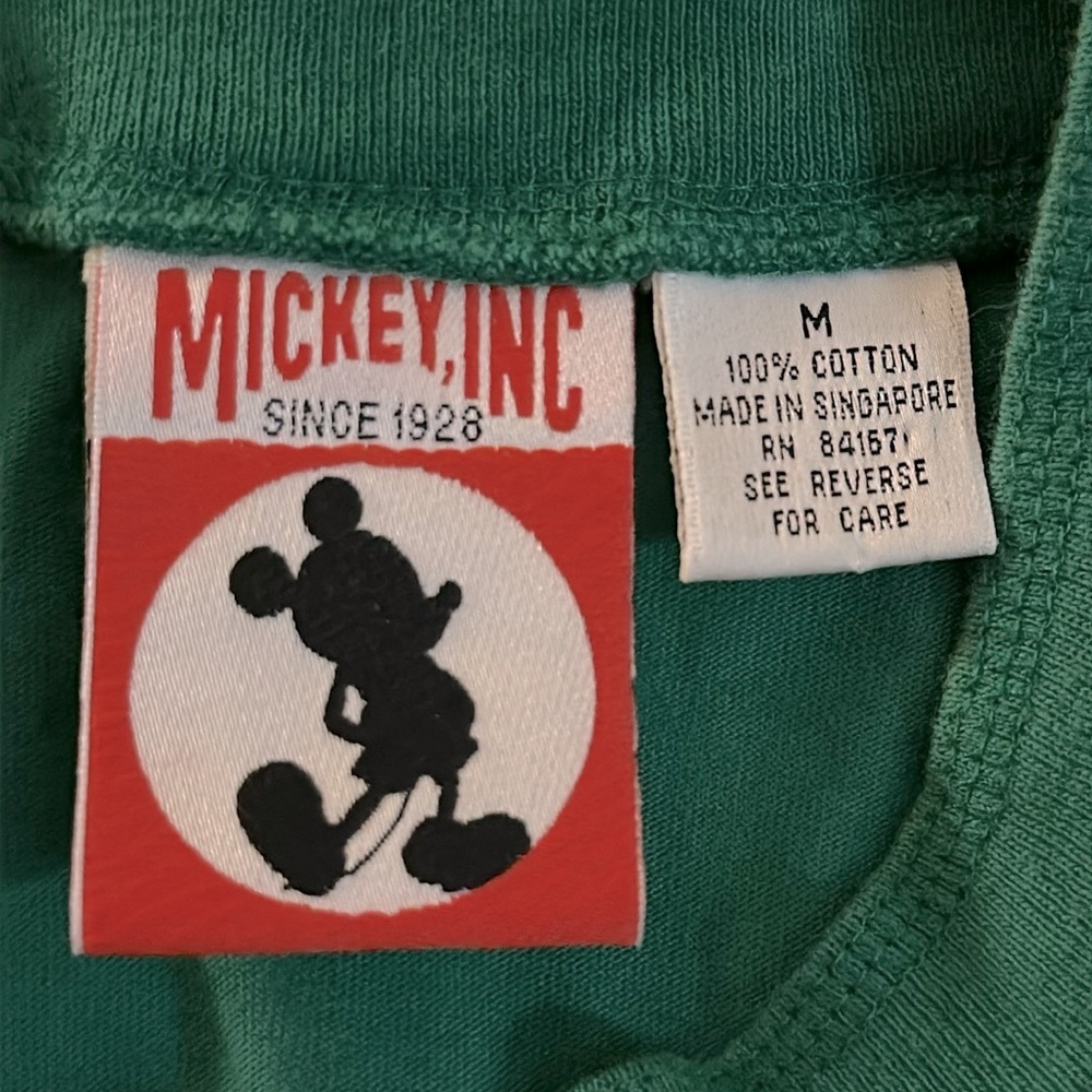 Vintage Disney Mickey Inc Henley Green Embroidered Winnie the Pooh 100% Cotton M - Picture 8 of 9